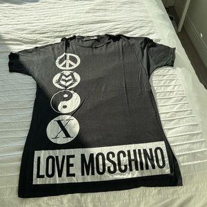 LOVE MOSCHINO TSHIRT